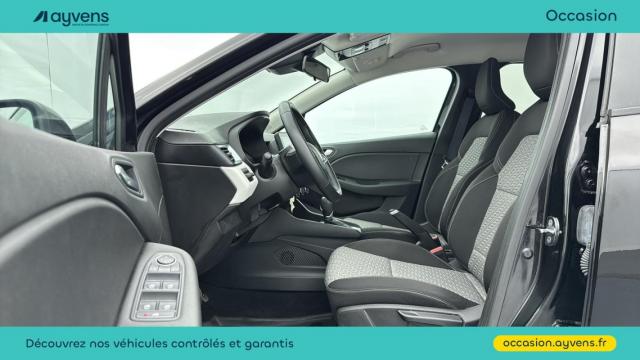 Renault Clio image 8