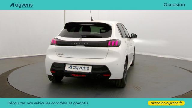 Peugeot 208 image 6