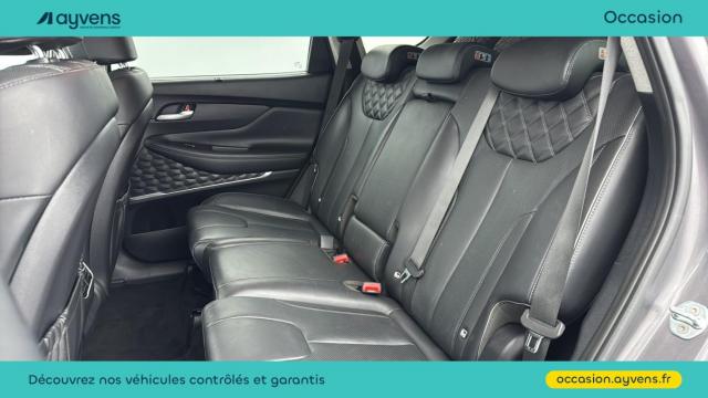 Hyundai Santa Fe image 9