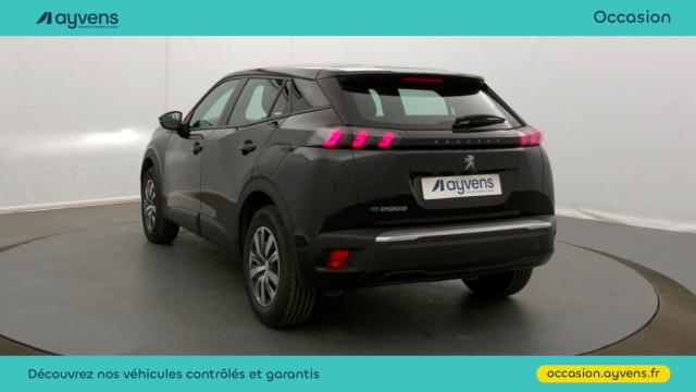 Peugeot 2008 image 1