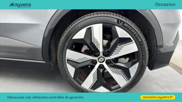 Renault Mégane E-Tech image 9