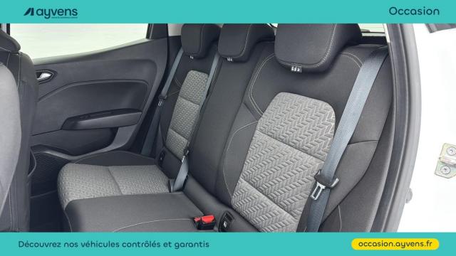 Renault Clio image 9