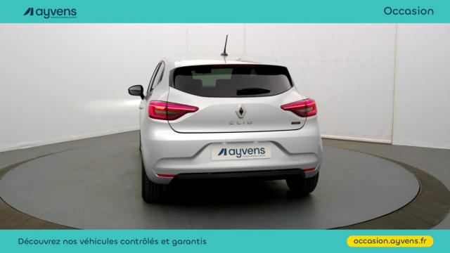 Renault Clio image 9