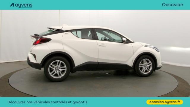 Toyota C-Hr image 2