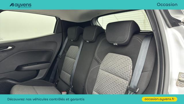 Renault Clio image 6