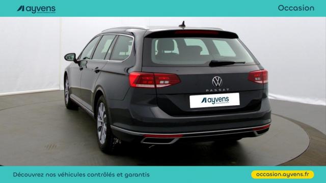 Volkswagen Passat Sw image 2