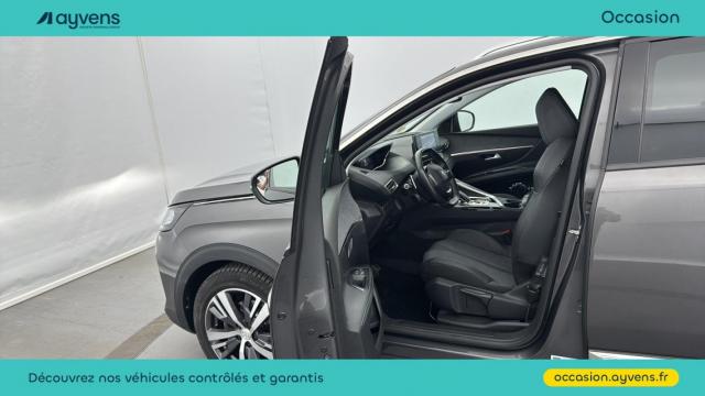 Peugeot 5008 image 2