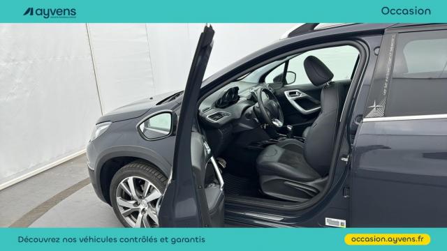 Peugeot 2008 image 2