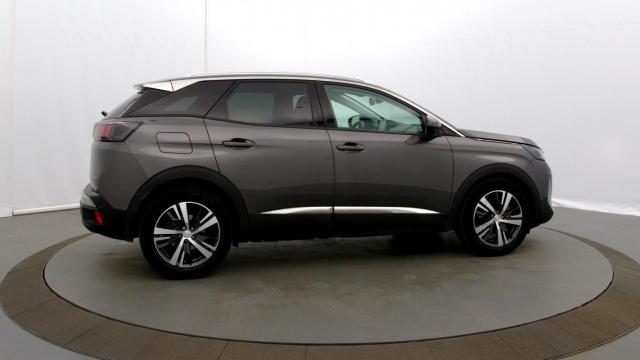 Peugeot 3008 image 2