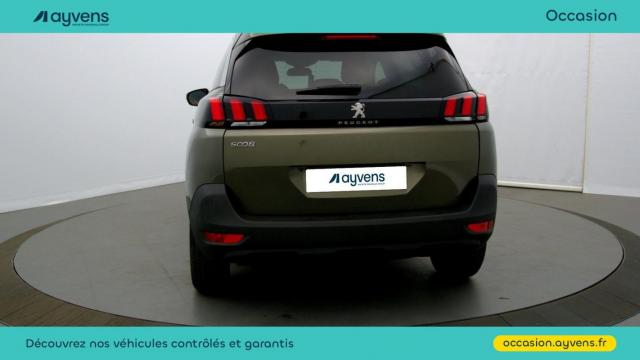 Peugeot 5008 image 1