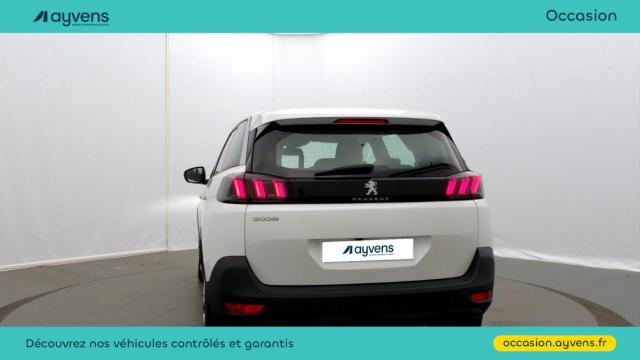 Peugeot 5008 image 8