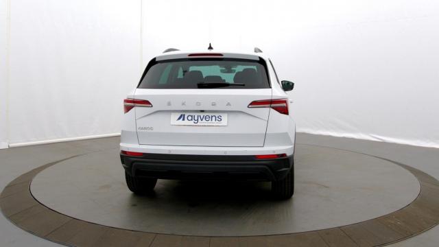 Skoda Karoq image 8