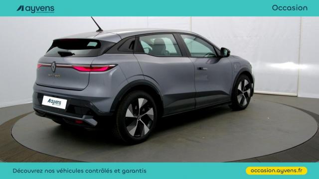 Renault Mégane E-Tech image 8