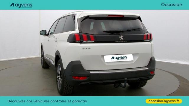 Peugeot 5008 image 9