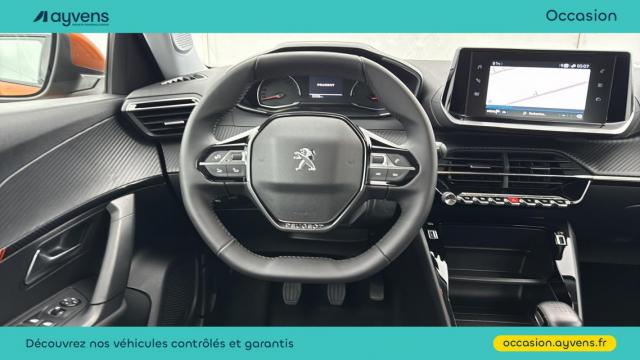 Peugeot 2008 image 1