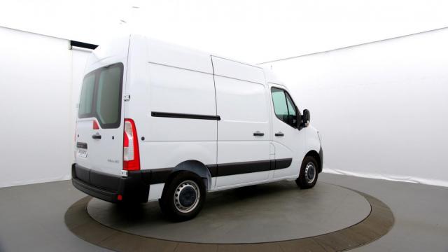Renault Master image 2