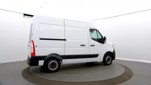 Renault Master image 9