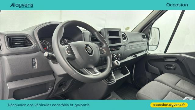 Renault Master image 2
