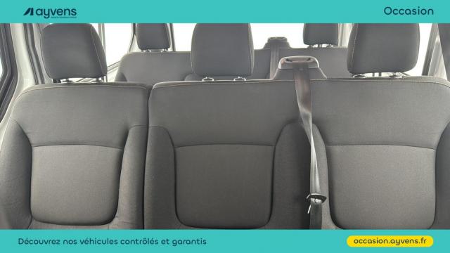 Renault Trafic image 8