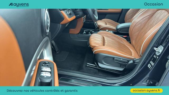 Mini Countryman image 8