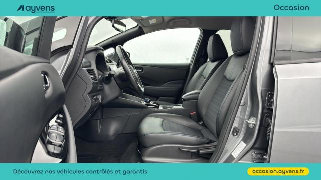 Nissan Leaf image 2