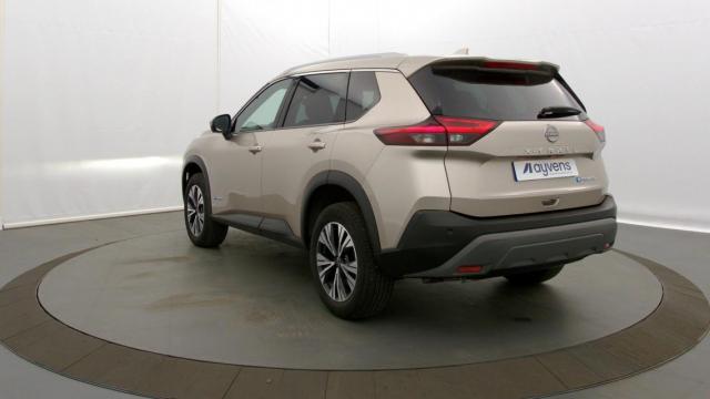 Nissan X-Trail image 1