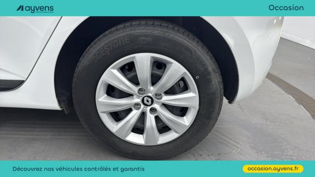 Renault Clio image 9