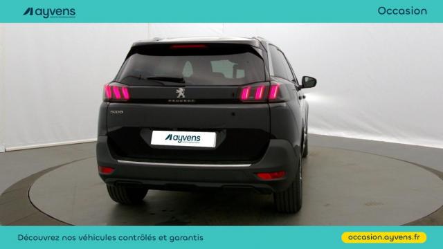 Peugeot 5008 image 1