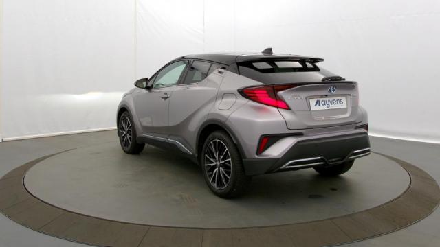 Toyota C-Hr image 5