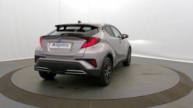 Toyota C-Hr image 8