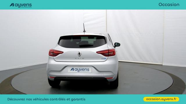 Renault Clio image 9