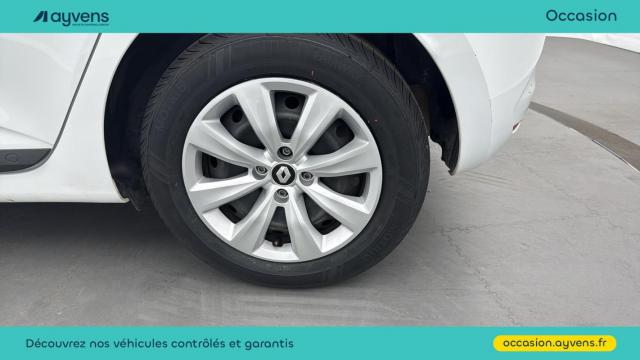 Renault Clio image 9