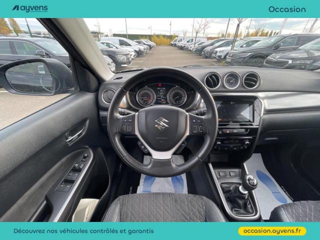 Suzuki Vitara image 2