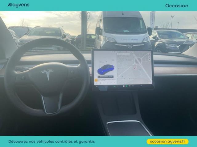 Tesla Model 3 image 8