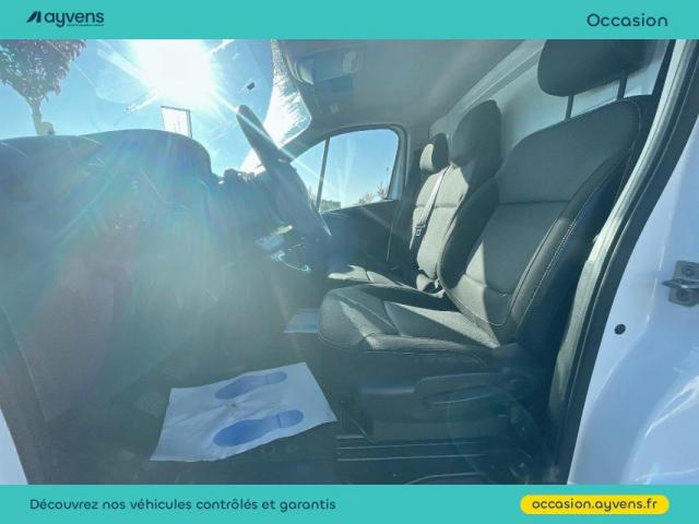 Renault Trafic image 9