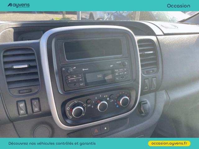 Renault Trafic image 4