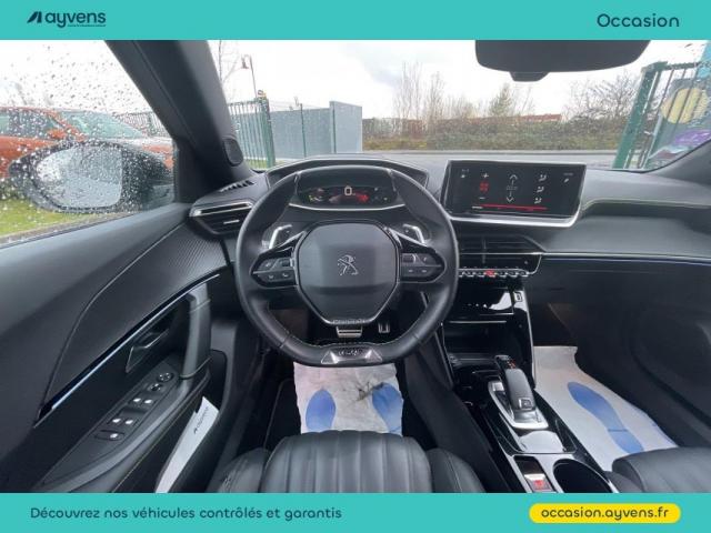 Peugeot 2008 image 2