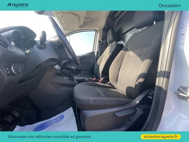 Ford Transit Courier image 2