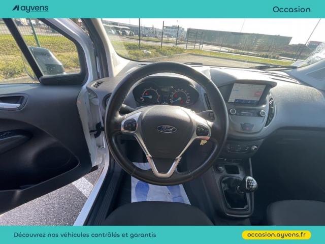 Ford Transit Courier image 6