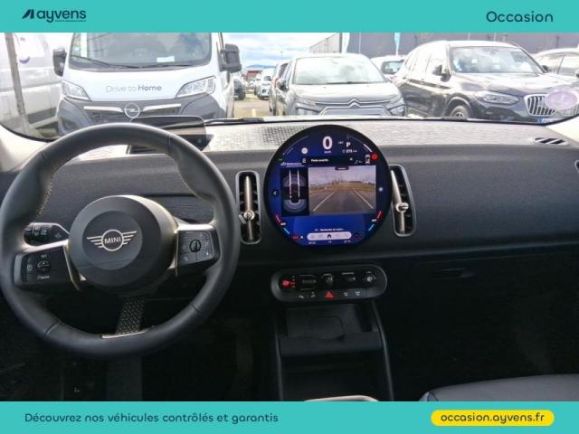 Mini Countryman image 8