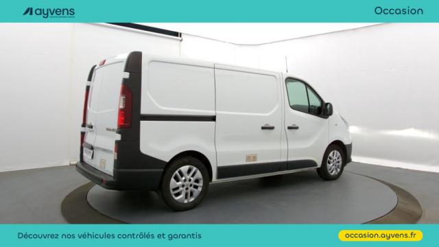 Renault Trafic image 2