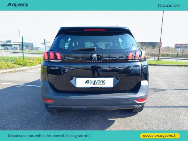 Peugeot 5008 image 2