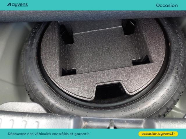 Toyota Yaris image 2