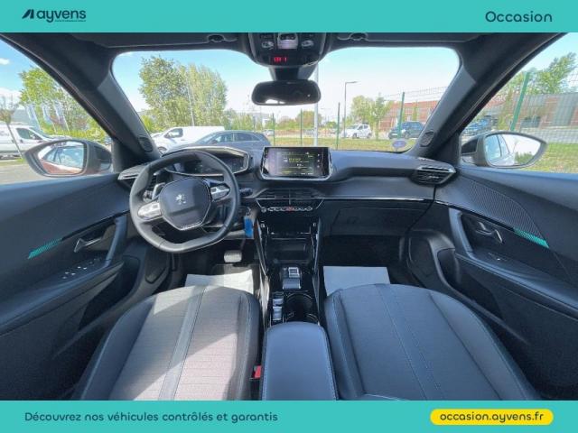 Peugeot 2008 image 2