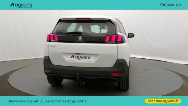Peugeot 5008 image 9