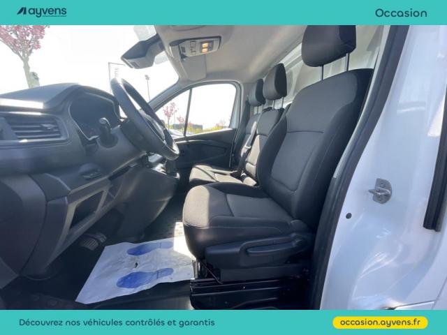 Renault Trafic image 2