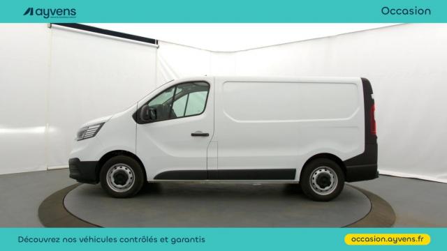 Renault Trafic image 8