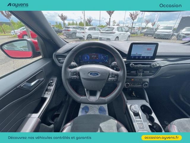Ford Kuga image 3