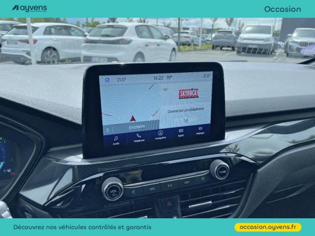 Ford Kuga image 6