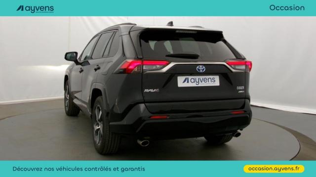 Toyota Rav4 image 2